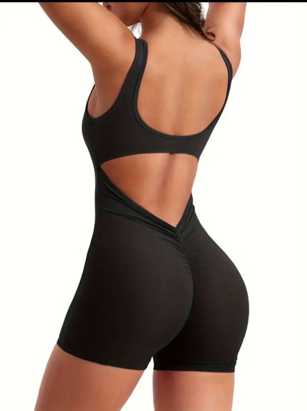 mono de una pieza con diseño de tirantes descubiertos, realce trasero, ajusto ceñido, corto deportivo de yoga y fitness